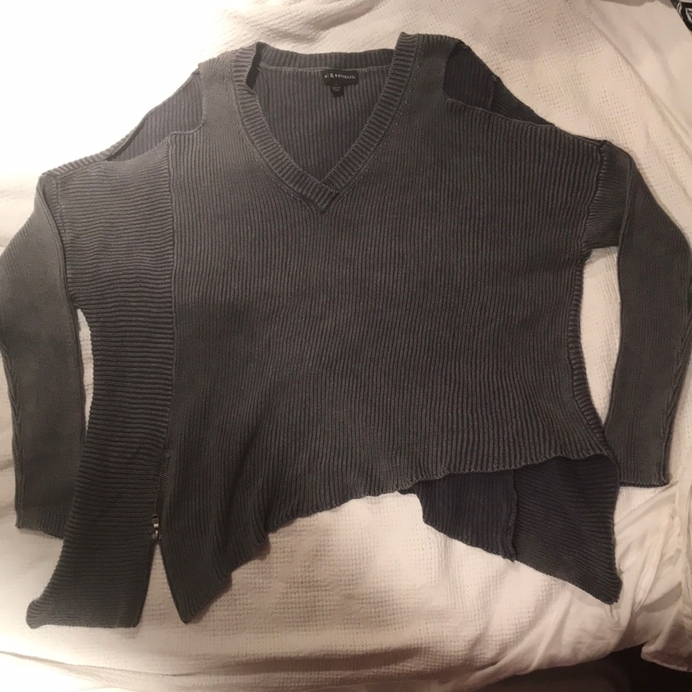 XL gray Rock & Republic sweater